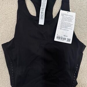 lululemon athletica BNWT Swift Speed Cropped Tank
